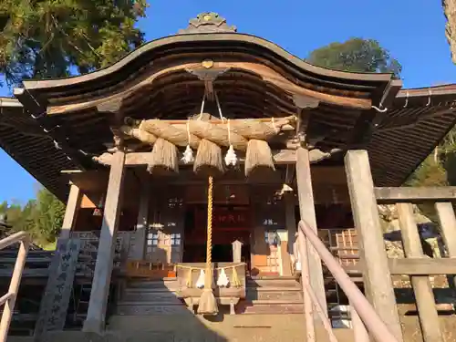 須我神社の本殿