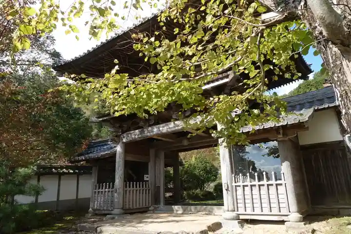 千手寺の山門・神門