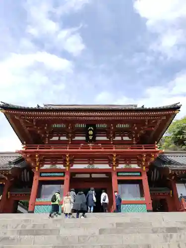 鶴岡八幡宮の山門・神門