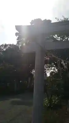 尾曳稲荷神社の鳥居