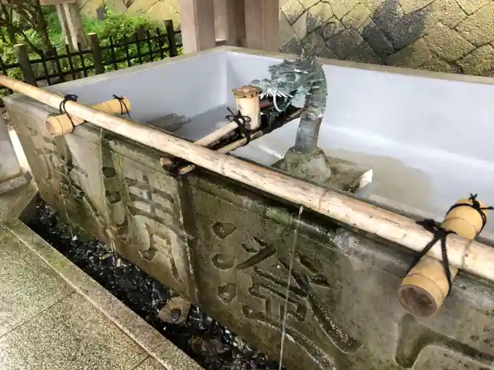 櫻山八幡宮の手水舎