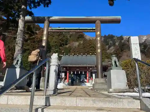 大山阿夫利神社の鳥居