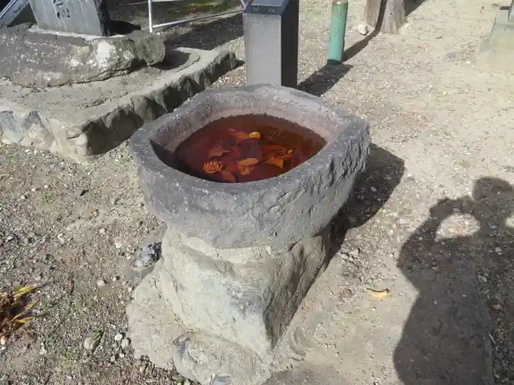 中林神社の手水舎