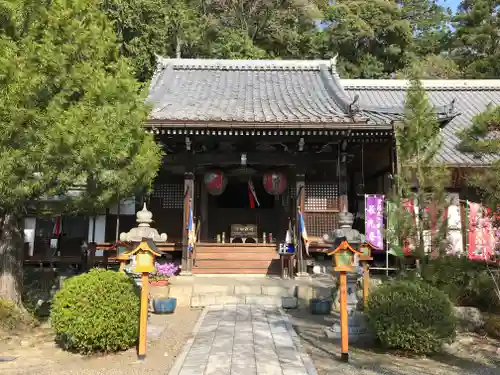 長光寺の本殿・本堂