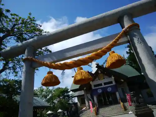 烈々布神社の鳥居