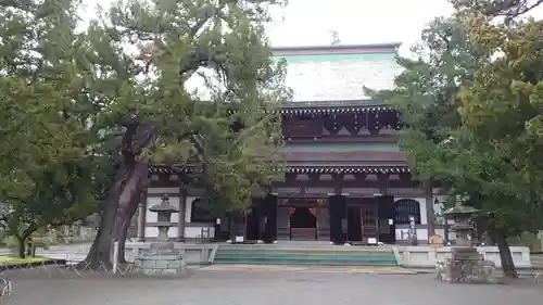 円覚寺の本殿・本堂