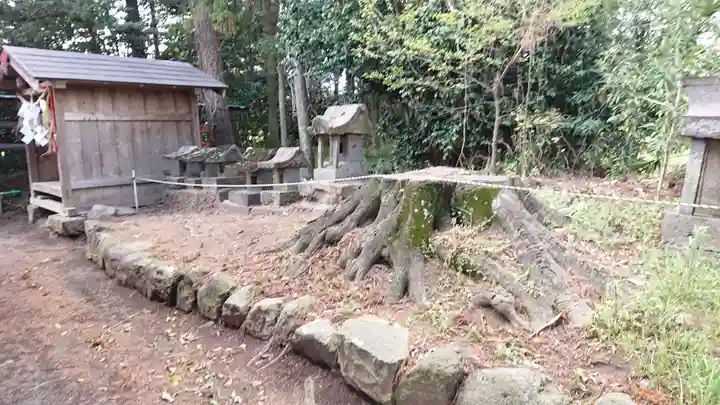 諏訪神社の末社・摂社