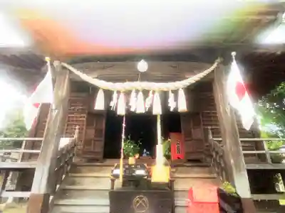 諏訪神社の本殿・本堂