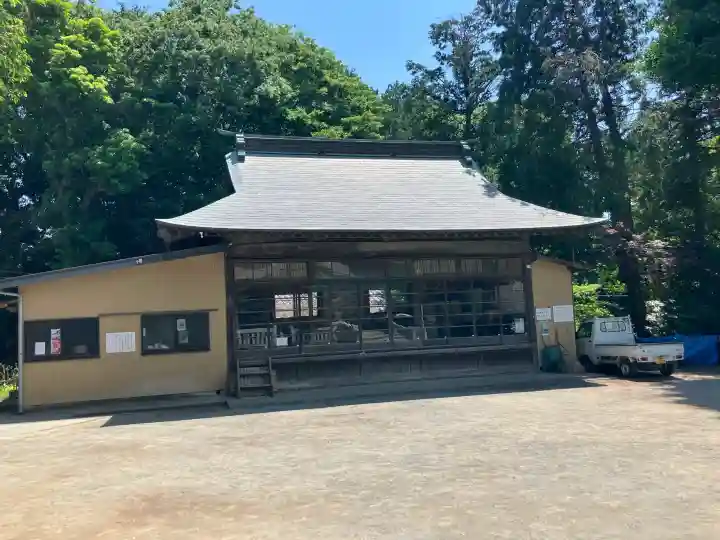 御霊神社の{uncategorized: "未分類", other: "その他", undefined: "問題あり", building: "その他建物", grave: "お墓", sacred_gate: "鳥居", guardian: "狛犬", statue: "像", buddha: "仏像", history: "歴史", nature: "自然", garden: "庭園", animal: "動物", pagoda: "塔", temizu: "手水舎", mountain_gate: "山門・神門", sanctuary: "本殿・本堂", subordinate: "末社・摂社", art: "芸術", scenery: "景色", jizo: "地蔵", ema: "絵馬", goshuin: "御朱印", omikuji: "おみくじ", items: "授与品その他", amulet: "お守り", goshuincho: "御朱印帳", eats: "食事", festival: "お祭り", votive_dance: "神楽", shichigosan: "七五三参", wedding: "結婚式", experience: "体験その他", initially: "初詣", around: "周辺", anti_infection: "感染症対策"}