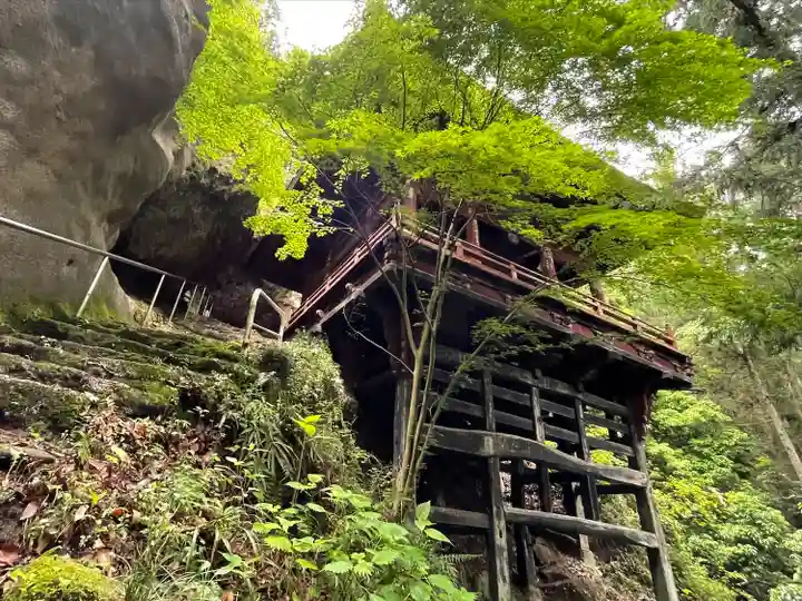 岩井堂(圓融寺境外観音堂)のその他建物