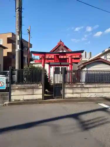 鼻黒稲荷大明神(神奈川県)