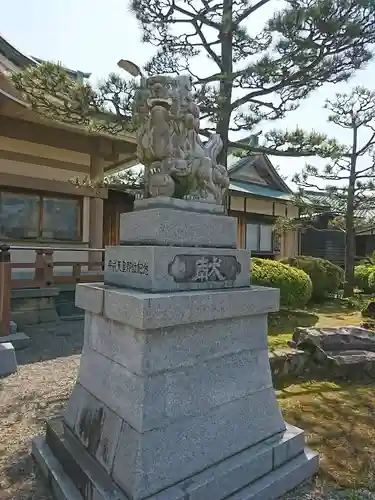 高木神社の狛犬