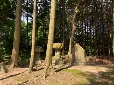 高藏神社の末社・摂社