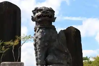 十二所神社(大子町大子)の狛犬