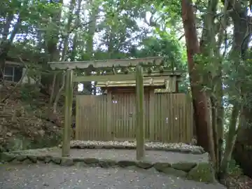 津長神社(皇大神宮摂社)・新川神社(皇大神宮末社)・石井神社(皇大神宮末社)の本殿・本堂