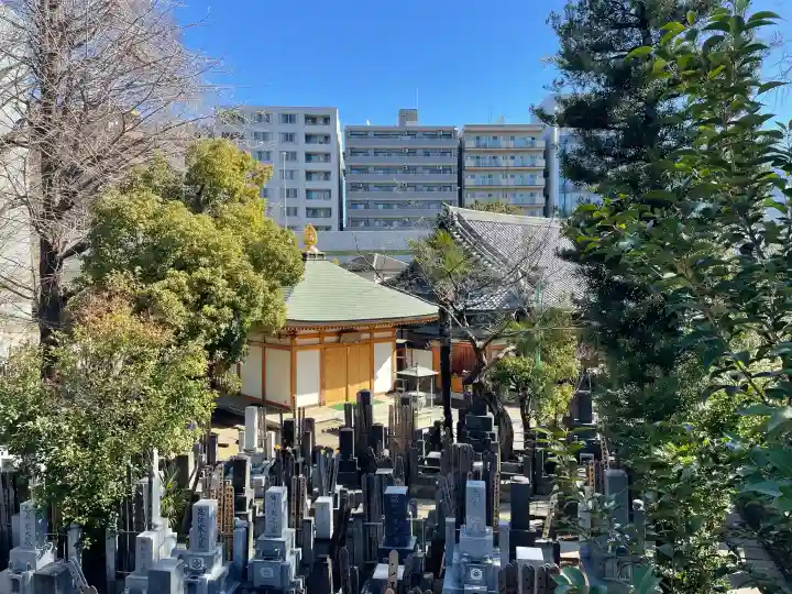 大泉寺の{uncategorized: "未分類", other: "その他", undefined: "問題あり", building: "その他建物", grave: "お墓", sacred_gate: "鳥居", guardian: "狛犬", statue: "像", buddha: "仏像", history: "歴史", nature: "自然", garden: "庭園", animal: "動物", pagoda: "塔", temizu: "手水舎", mountain_gate: "山門・神門", sanctuary: "本殿・本堂", subordinate: "末社・摂社", art: "芸術", scenery: "景色", jizo: "地蔵", ema: "絵馬", goshuin: "御朱印", omikuji: "おみくじ", items: "授与品その他", amulet: "お守り", goshuincho: "御朱印帳", eats: "食事", festival: "お祭り", votive_dance: "神楽", shichigosan: "七五三参", wedding: "結婚式", experience: "体験その他", initially: "初詣", around: "周辺", anti_infection: "感染症対策"}