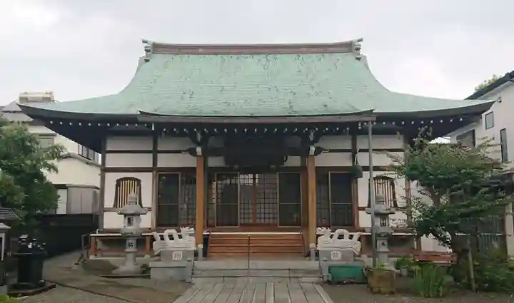 法善寺の本殿・本堂
