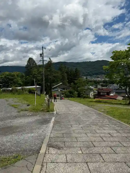 諏訪大社上社前宮(長野県)