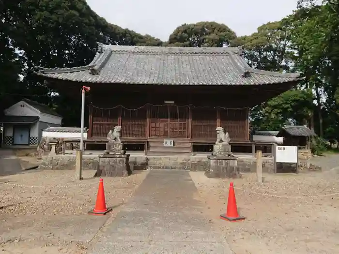 星野神社の本殿