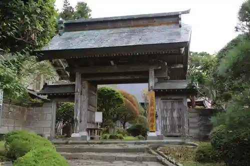 大獄山興福寺の山門