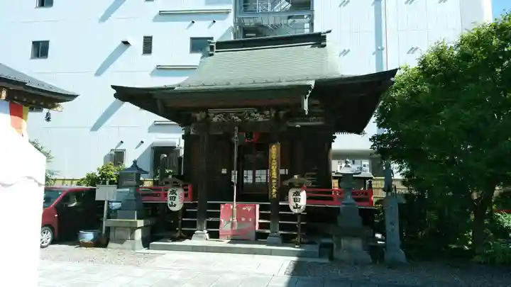 寶藏寺(成田不動尊) の本殿・本堂