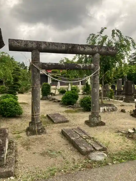 木綿畑稲荷神社(栃木県)