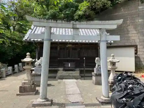 那古寺の鳥居