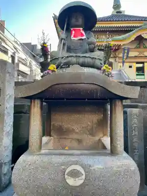 眞性寺の{uncategorized: "未分類", other: "その他", undefined: "問題あり", building: "その他建物", grave: "お墓", sacred_gate: "鳥居", guardian: "狛犬", statue: "像", buddha: "仏像", history: "歴史", nature: "自然", garden: "庭園", animal: "動物", pagoda: "塔", temizu: "手水舎", mountain_gate: "山門・神門", sanctuary: "本殿・本堂", subordinate: "末社・摂社", art: "芸術", scenery: "景色", jizo: "地蔵", ema: "絵馬", goshuin: "御朱印", omikuji: "おみくじ", items: "授与品その他", amulet: "お守り", goshuincho: "御朱印帳", eats: "食事", festival: "お祭り", votive_dance: "神楽", shichigosan: "七五三参", wedding: "結婚式", experience: "体験その他", initially: "初詣", around: "周辺", anti_infection: "感染症対策"}