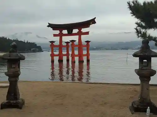 厳島神社(広島県)