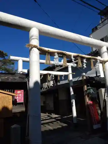 高松神明神社の鳥居