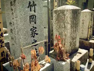 安阿彌寺（安阿弥寺）のお墓