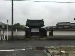 三光院跡の山門