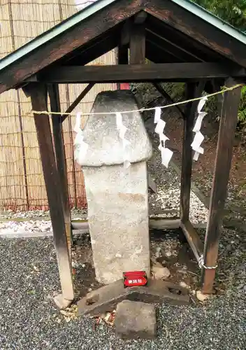 愛宕神社の像