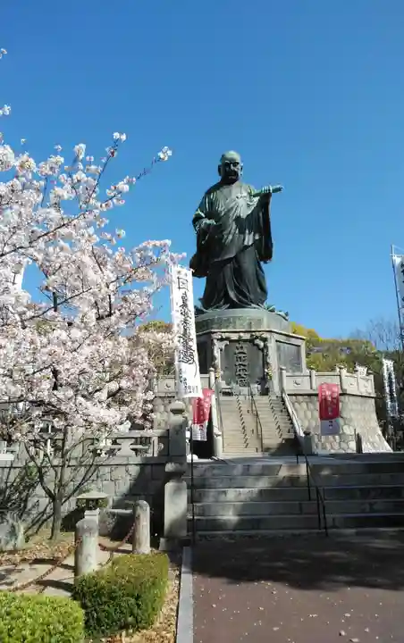 日蓮上人銅像護持教会(身延山福岡別院)のその他建物