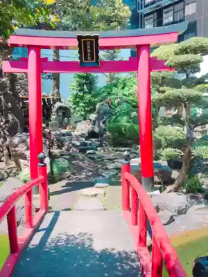 羽衣町厳島神社（関内厳島神社・横浜弁天）の鳥居