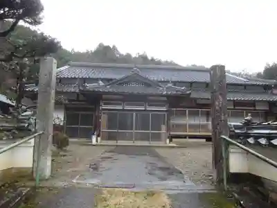 極楽寺の本殿・本堂