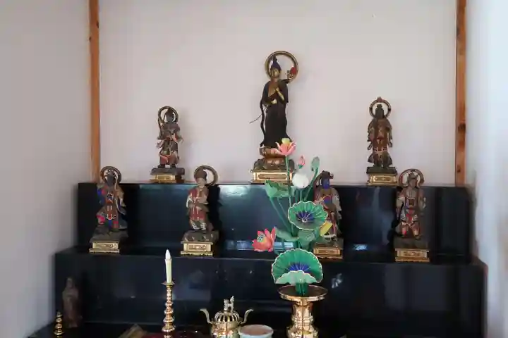 穴太薬師堂(三重県)