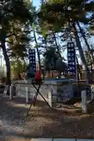 川中島古戦場八幡社の像