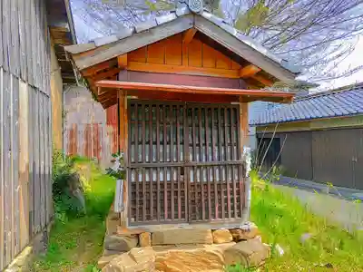 稲荷社(赤坂町)の末社・摂社