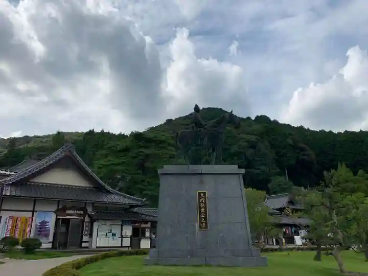 瑠璃光寺のその他建物