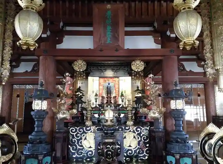 常楽寺の本殿・本堂
