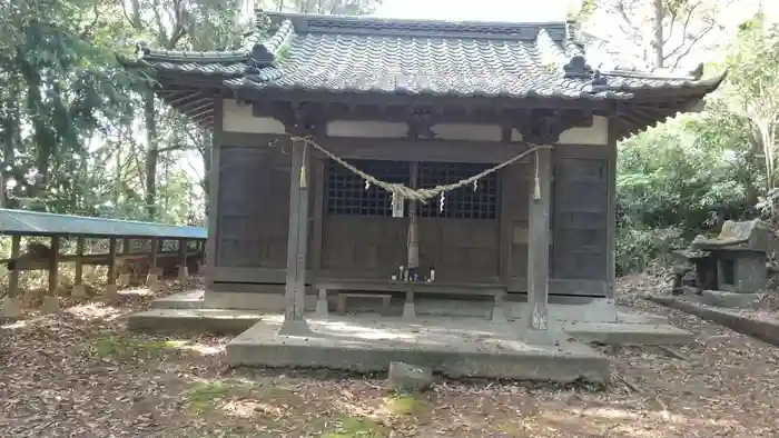 根渡神社の本殿