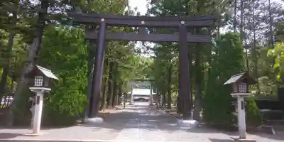 山梨縣護國神社の鳥居