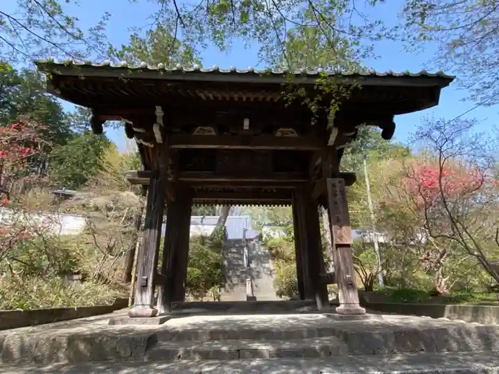 崇禅寺の山門・神門