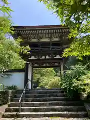 長岳寺の山門