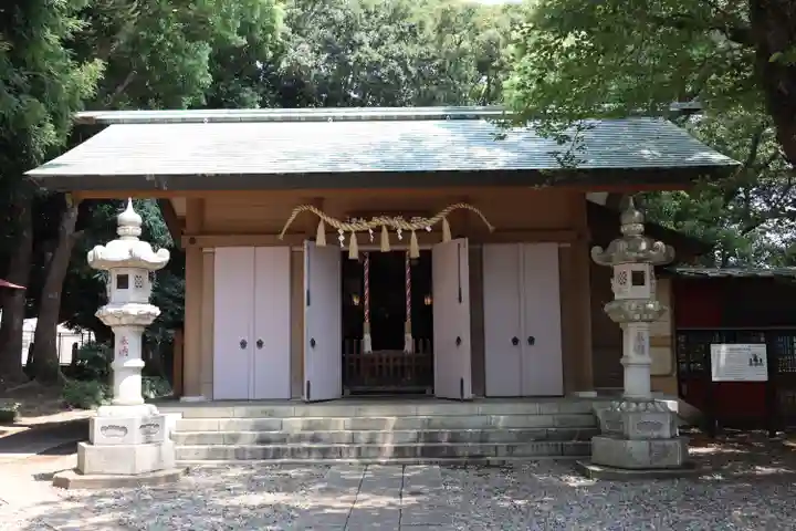 前原御嶽神社の本殿・本堂