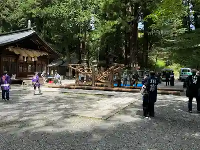 諏訪大社下社春宮(長野県)