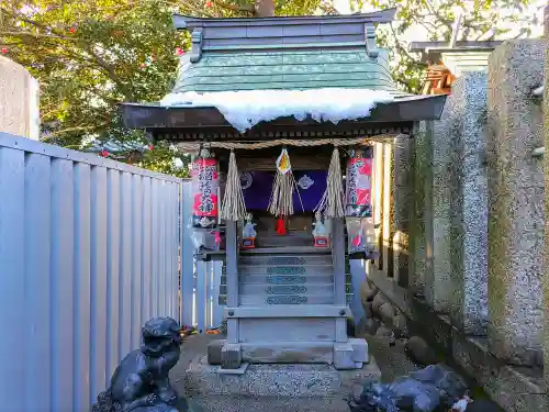 神明社の末社・摂社