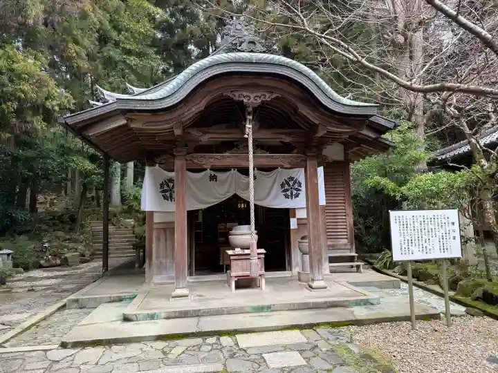 宝山寺の{uncategorized: "未分類", other: "その他", undefined: "問題あり", building: "その他建物", grave: "お墓", sacred_gate: "鳥居", guardian: "狛犬", statue: "像", buddha: "仏像", history: "歴史", nature: "自然", garden: "庭園", animal: "動物", pagoda: "塔", temizu: "手水舎", mountain_gate: "山門・神門", sanctuary: "本殿・本堂", subordinate: "末社・摂社", art: "芸術", scenery: "景色", jizo: "地蔵", ema: "絵馬", goshuin: "御朱印", omikuji: "おみくじ", items: "授与品その他", amulet: "お守り", goshuincho: "御朱印帳", eats: "食事", festival: "お祭り", votive_dance: "神楽", shichigosan: "七五三参", wedding: "結婚式", experience: "体験その他", initially: "初詣", around: "周辺", anti_infection: "感染症対策"}