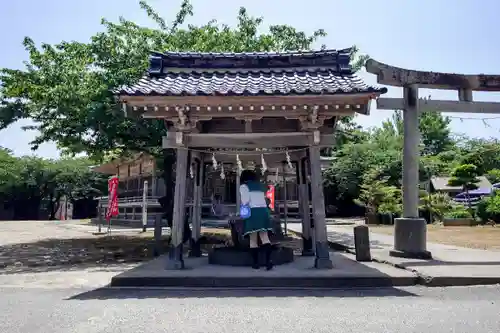 神﨑神社の手水舎